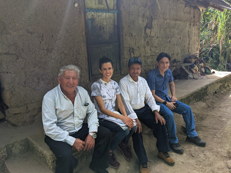 Ecuador Farmgate Azuay Juan Peña Presents Santa Isabel Blend Natural - *51966* - 27285-1 - 25.0 kg Boxes - SPOT RCWHSE